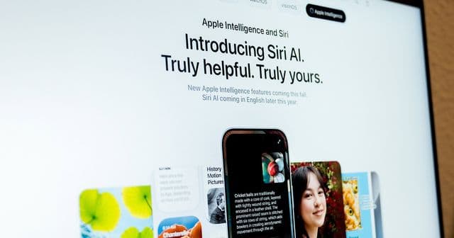 What Apple’s Gemini-Powered Siri Means For Search Visibility