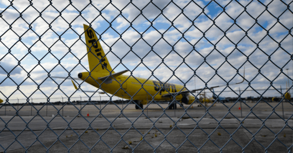 How Spirit Airlines’ Low-Cost Branding Contributed to Its Crash