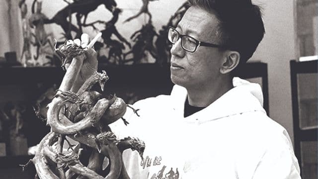 ‘How my life shaped my sculpting’: meet Simon Lee, the artist who turns experience into art