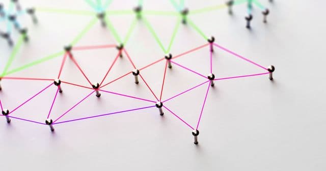 How Entity Linking Can Support Local Search Success