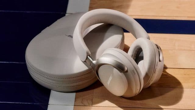 Bose’s sexiest headphones are now $130 off