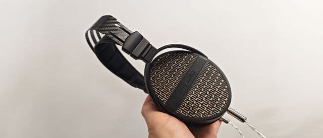 Thieaudio Cypher headphone: Ordered on the outside, a little unpredictable within